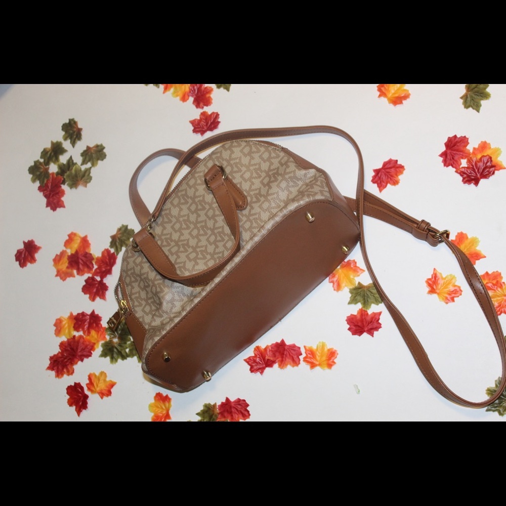 small dkny crossbody purse